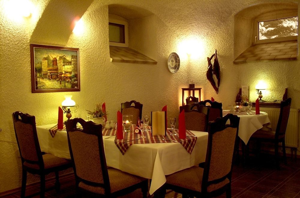 Logis L'Auberge Gutshof Bischofswerda Exterior photo
